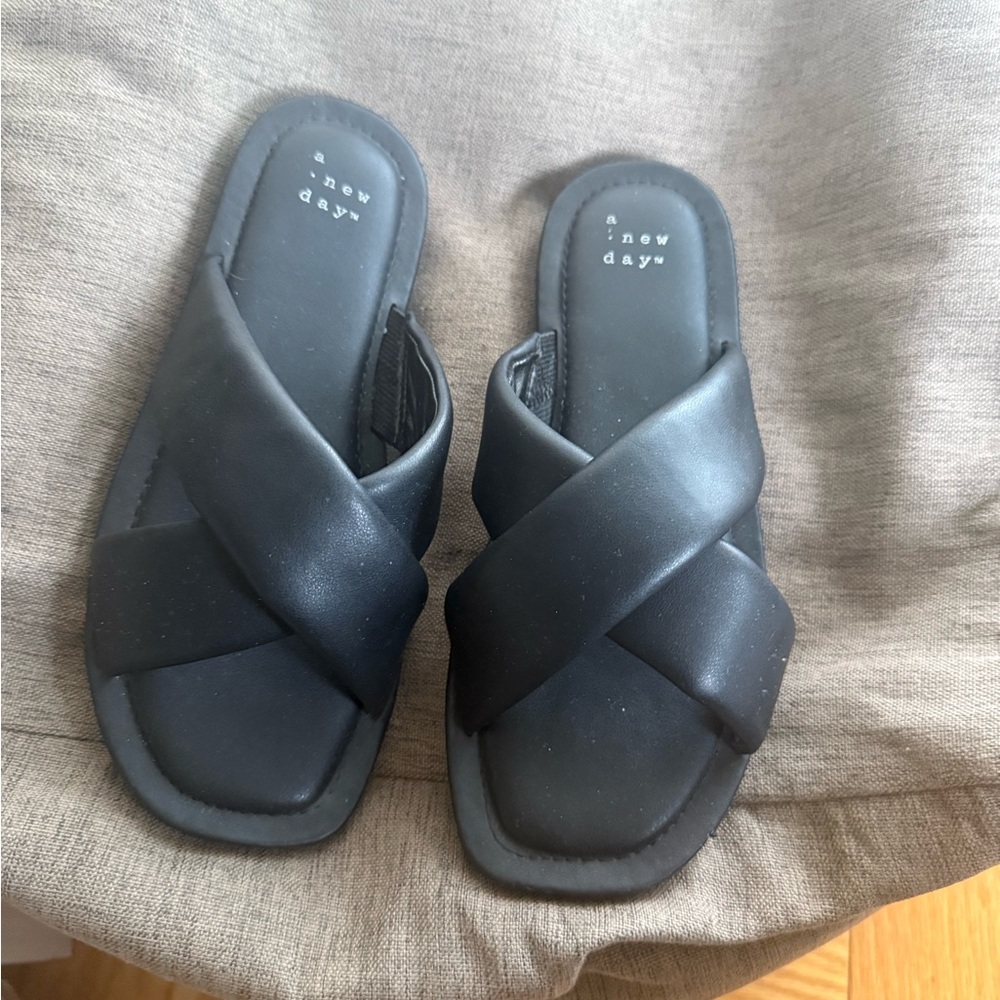 A New Day Black Criss-Cross Slides